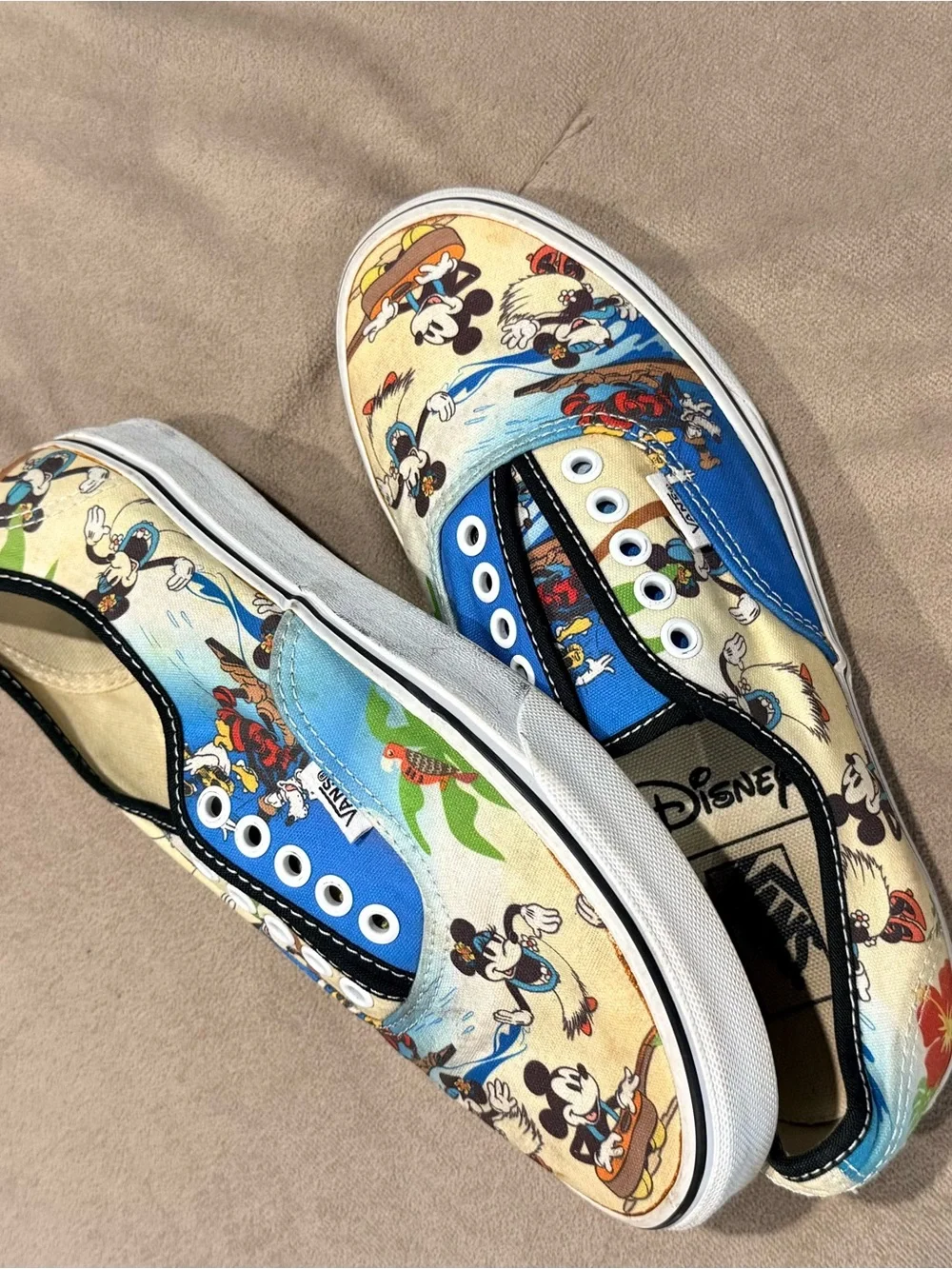 VANS Disney Mickey & Minnie Mouse tropical design Shoes